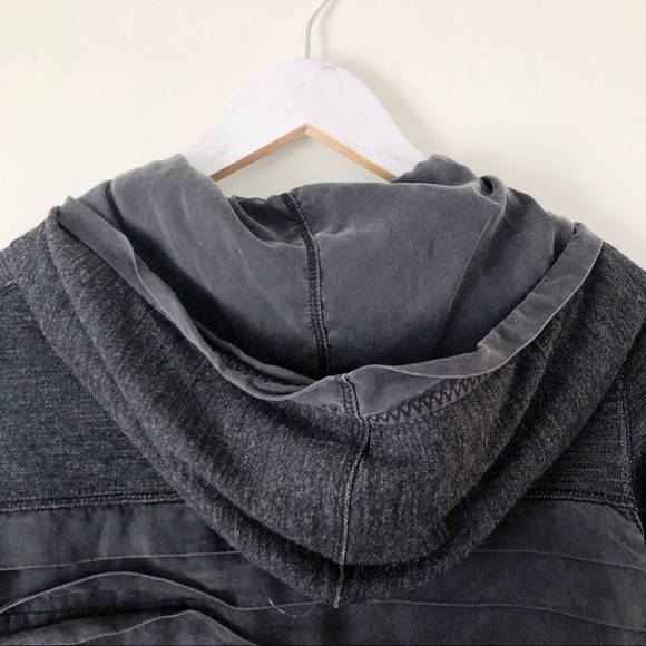 Lululemon Sattva Ruffle Jacket - Picture 7 of 8